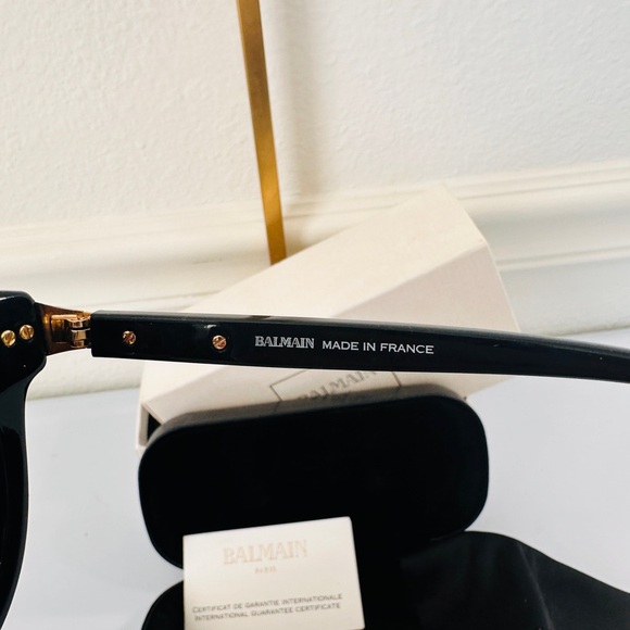 BALMAIN Classic Black Sunglasses - Picture 6 of 6
